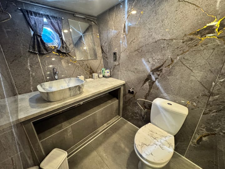 Fatto su misura Caicco (2004) for Charter - Spalato | #22505 - 16