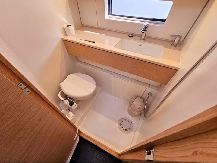  Barca a vela Dufour 44 Grand Large (2025) per Noleggio, overcloccabile Kaštel Gomilica | #22782 - 6