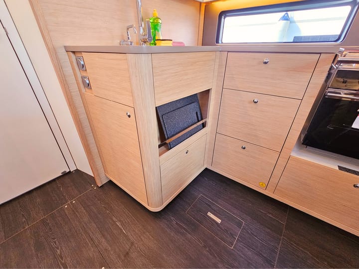  Barca a vela Dufour 44 Grand Large (2025) per Noleggio, overcloccabile Kaštel Gomilica | #22782 - 12