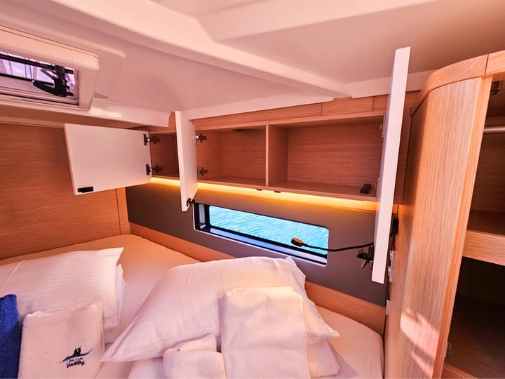  Barca a vela Dufour 44 Grand Large (2025) per Noleggio, overcloccabile Kaštel Gomilica | #22784 - 26