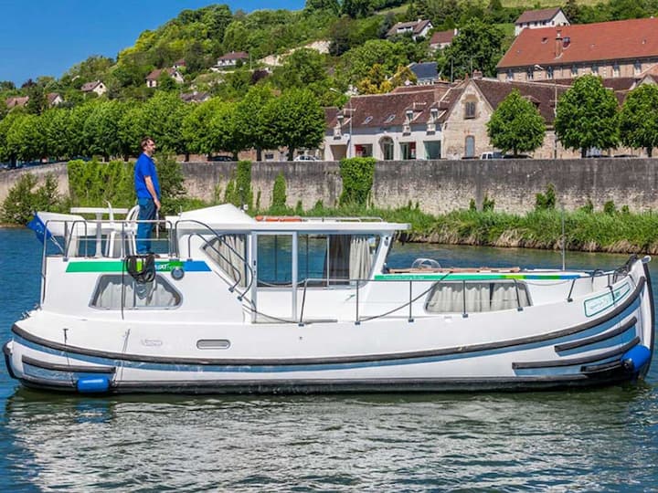 Bernburg 10.2 m Für Charter Motorboot — #22896 - 7