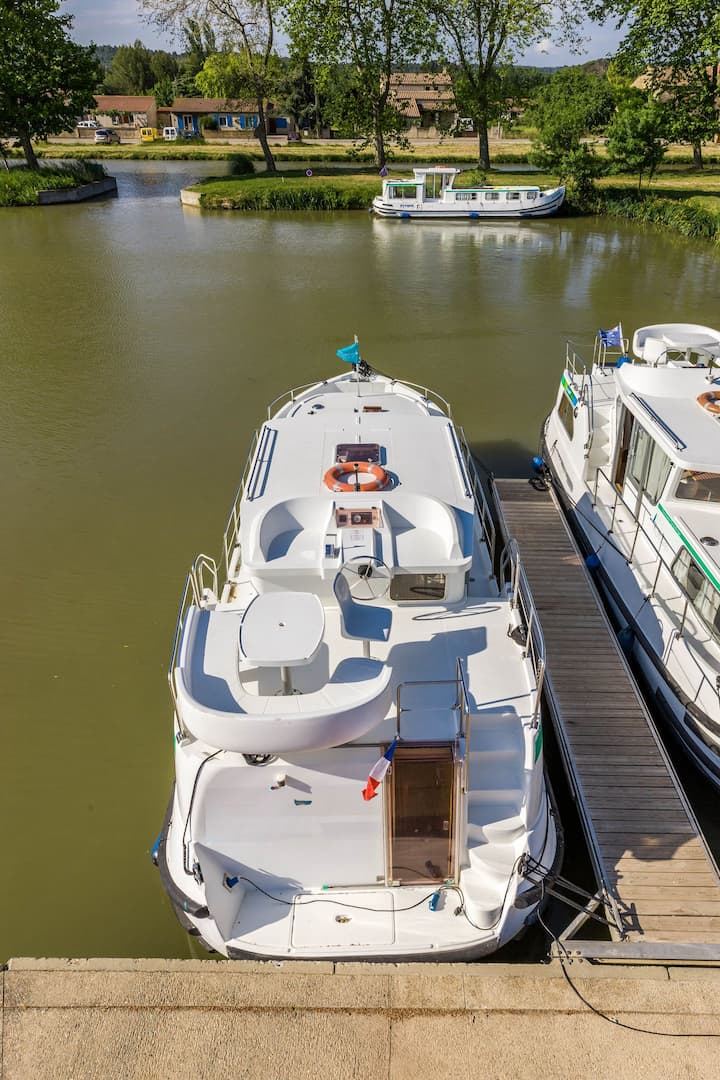 Bernburg 10.2 m Für Charter Motorboot — #22945 - 6