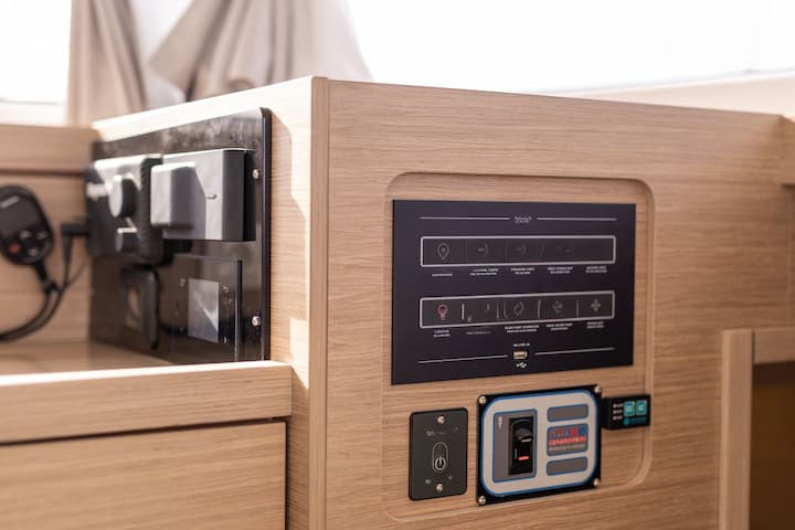 Gesplitst 13.92 m Voor Charter Catamaran - #23207 - 10