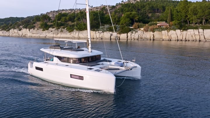 Gesplitst 13.92 m Voor Charter Catamaran - #23207 - 5