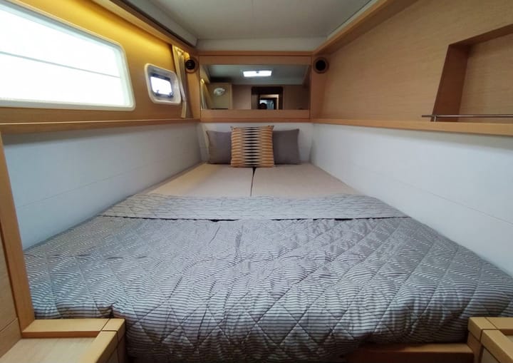 Catamaran Lagoon 450F (2015) for Charter - Athens | #23222 - 17