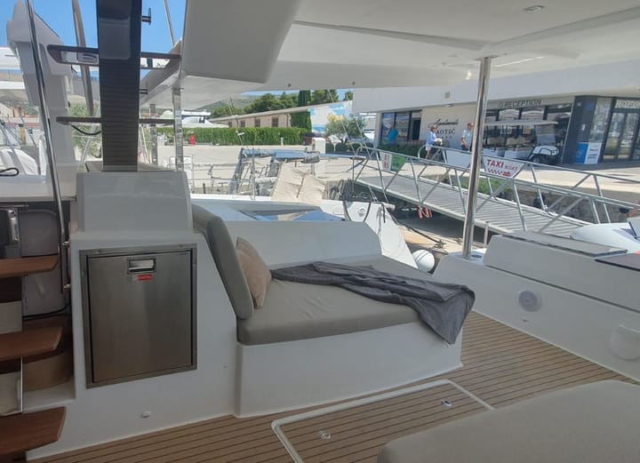Seget Donji 15.54 m Para Charter Catamarán - #23280 - 21