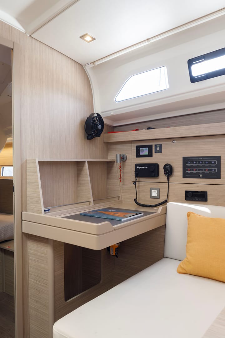 Sailboat Beneteau Oceanis 40.1 (2025) for Charter - Athens | #23284 - 10
