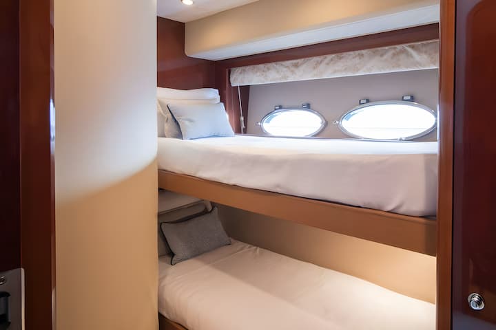 Motor Yacht Princess 62 Fly (2022) for Charter - Kalo Livadi - Mykonos | #23310 - 21