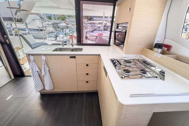  Catamarano Fountaine Pajot Isla 40 (2025) per Noleggio, overcloccabile Fethiye | #23414 - 9