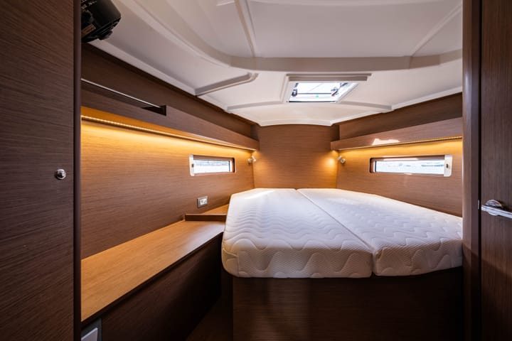  Zeilboot Beneteau Oceanis 40.1 (2025) voor Charter - Nea Peramos - Attica | #23453 - 11