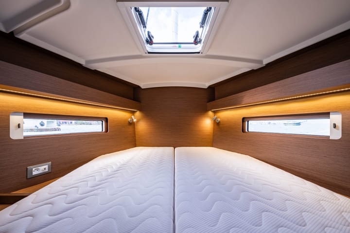  Zeilboot Beneteau Oceanis 40.1 (2025) voor Charter - Nea Peramos - Attica | #23453 - 10