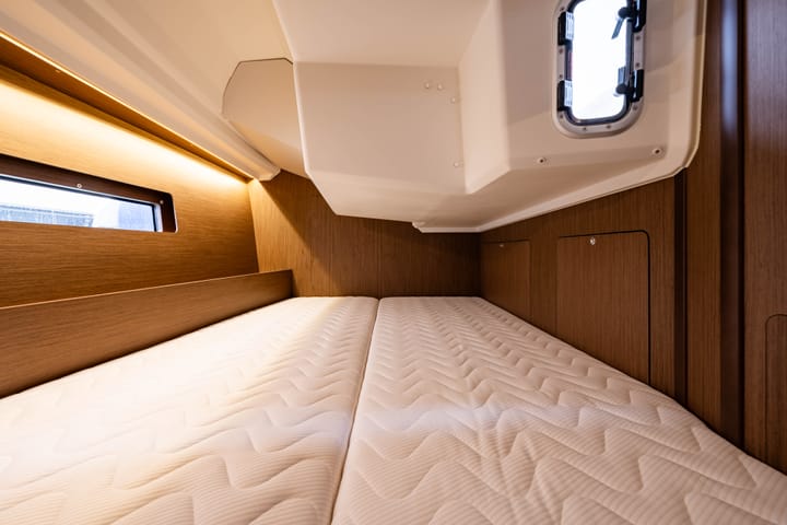  Zeilboot Beneteau Oceanis 40.1 (2025) voor Charter - Nea Peramos - Attica | #23453 - 4