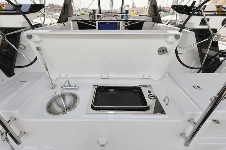 Primosten 12.75 m Für Charter Segelboot — #23480 - 6