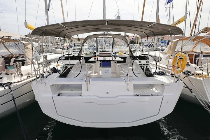 Primosten 12.75 m Für Charter Segelboot — #23480 - 3