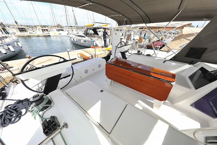 Primosten 12.75 m Für Charter Segelboot — #23480 - 11