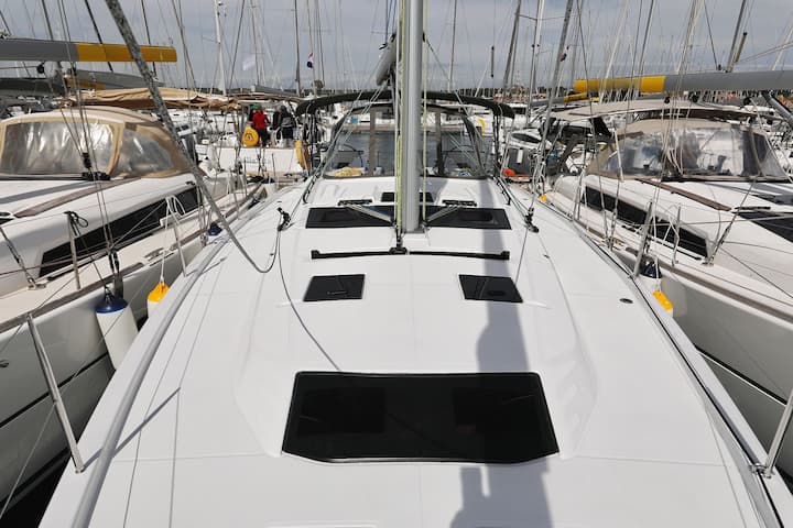 Primosten 12.75 m Für Charter Segelboot — #23480 - 5