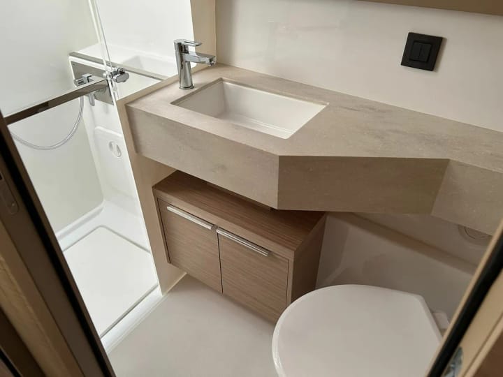  Catamaran Lagoon  46  (2025) voor Charter - Marmaris | #23513 - 17