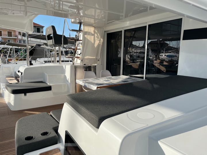  Catamarano Lagoon 43 (2025) per Noleggio, overcloccabile Lefkada | #23516 - 36