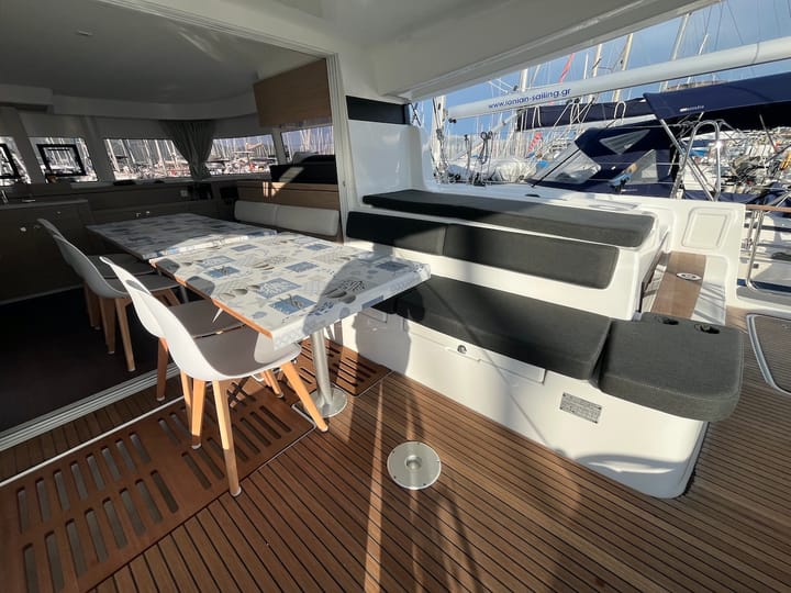  Catamarano Lagoon 43 (2025) per Noleggio, overcloccabile Lefkada | #23516 - 44