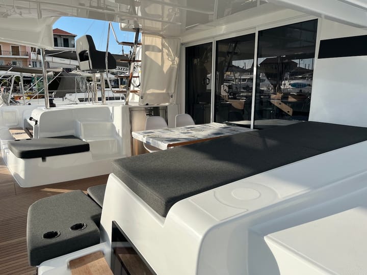  Catamarano Lagoon 43 (2025) per Noleggio, overcloccabile Lefkada | #23516 - 26