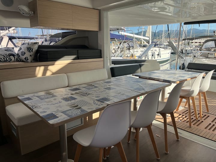  Catamarano Lagoon 43 (2025) per Noleggio, overcloccabile Lefkada | #23516 - 6