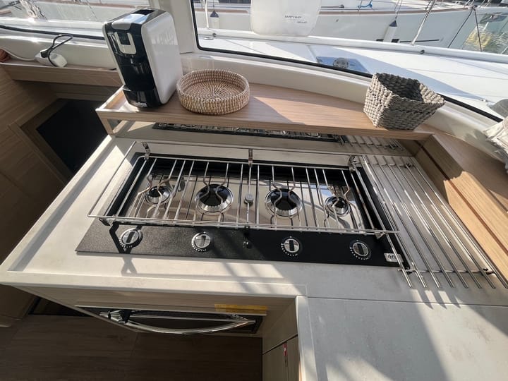  Catamarano Lagoon 43 (2025) per Noleggio, overcloccabile Lefkada | #23516 - 21