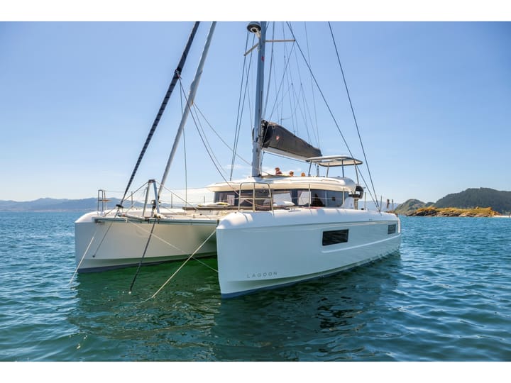 Lefkada 13.85 m Voor Charter Catamaran - #23516 - 1