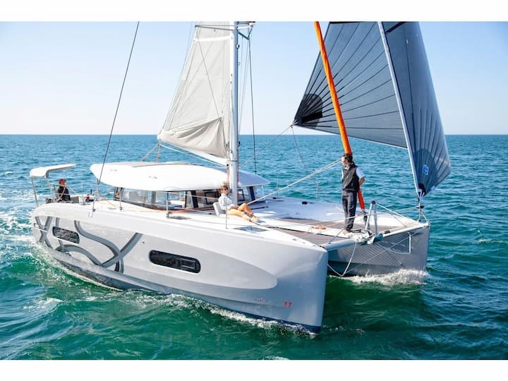  Catamaran Excess 11 (2023) voor Charter - Ligia | #23532 - 1