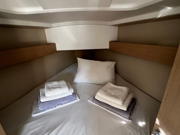  Zeilboot Beneteau Oceanis 30.1 (2025) voor Charter - Volos | #23586 - 14