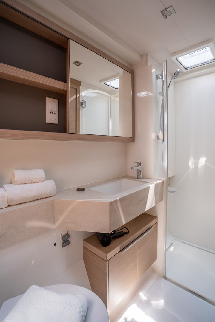 Olbia 15.35 m Per noleggio Catamarano - #23644 - 9