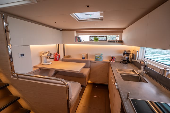 Capo d'Orlando 20.55 m Für Charter Katamaran — #23647 - 28