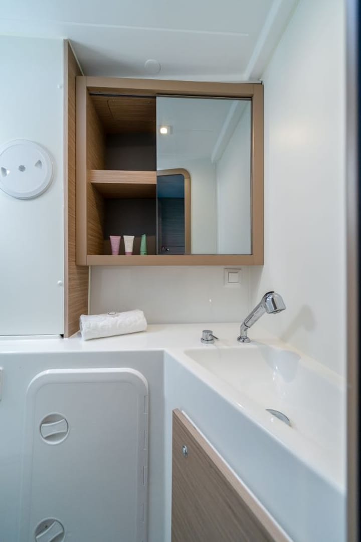 Lagoon  42 Kiralık Katamaran (2025) - Kaštel Gomilica | #23675 - 5