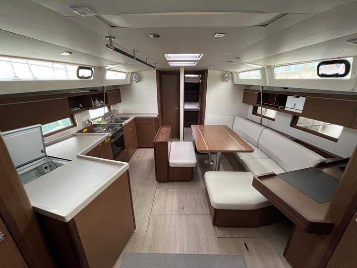 Furnari 14.6 m Per noleggio Barca a vela - #23697 - 12
