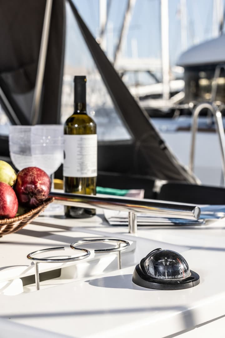 Sailboat Beneteau Oceanis 46.1 (2022) for Charter - Athens | #23722 - 9