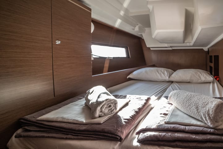 Sailboat Beneteau Oceanis 46.1 (2022) for Charter - Athens | #23722 - 8