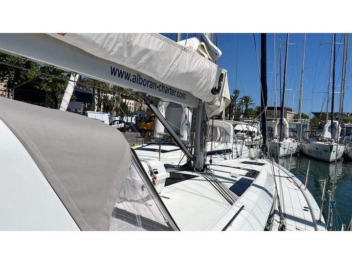 Voilier Beneteau Oceanis 51.1 (2024) pour Charter - Palma de Majorque | #23752 - 1