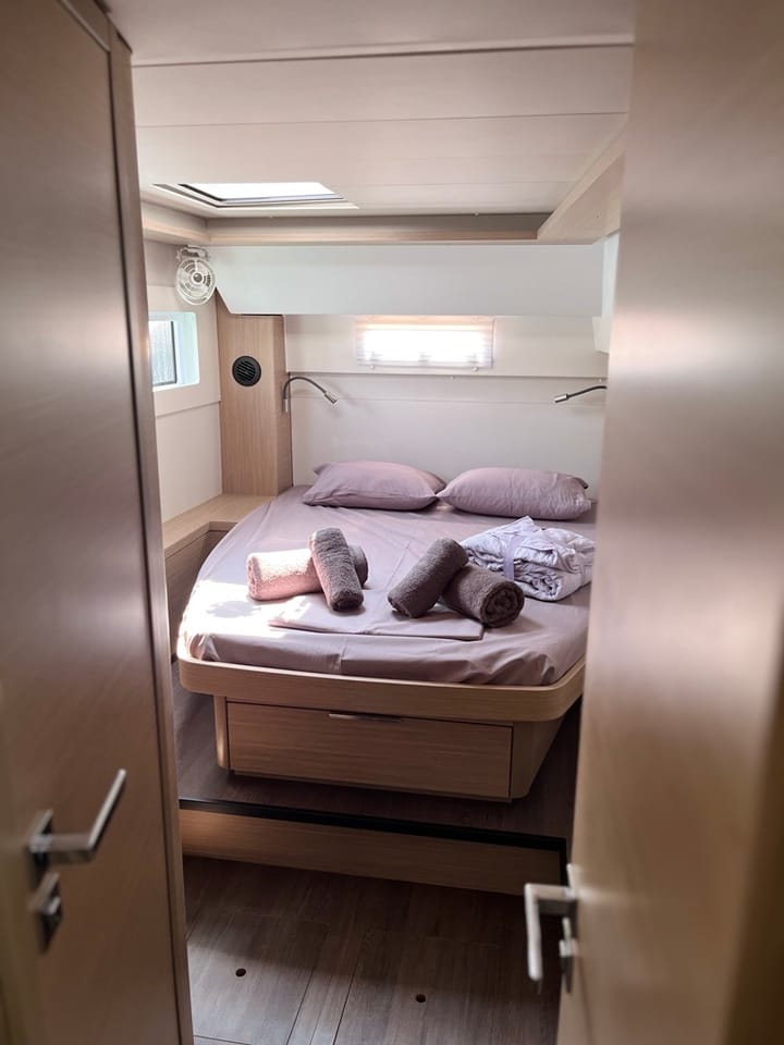  Catamarán Lagoon  46  (2025) para Charter - Atenas | #23805 - 24