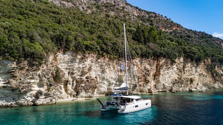  Catamarano Lagoon  42 (2025) per Noleggio, overcloccabile Lefkada | #23807 - 10