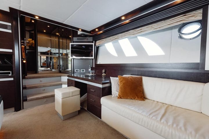 Motor Yacht Dominator 62 S (2008) for Charter - Rogoznica | #23822 - 5