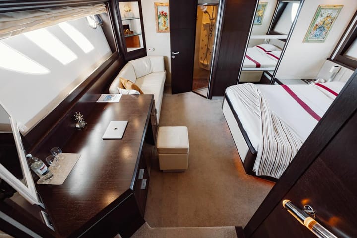 Motor Yacht Dominator 62 S (2008) for Charter - Rogoznica | #23822 - 16