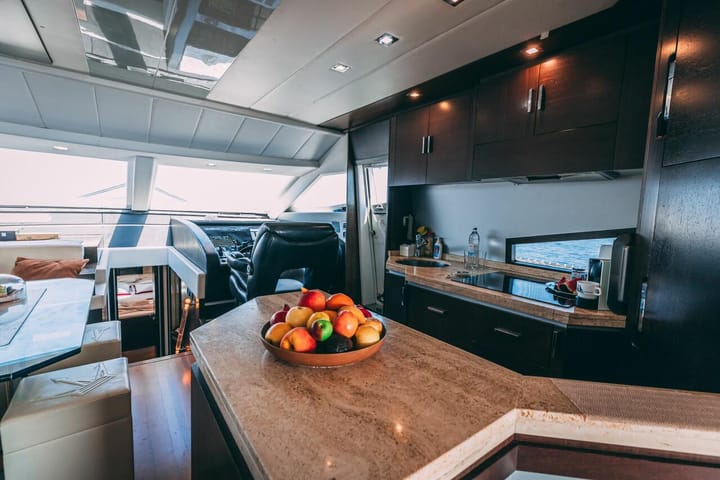 Motor Yacht Dominator 62 S (2008) for Charter - Rogoznica | #23822 - 15