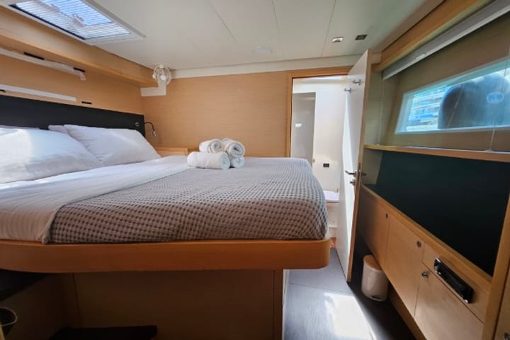 Piraeus 15.84 m Voor Charter Catamaran - #23825 - 30