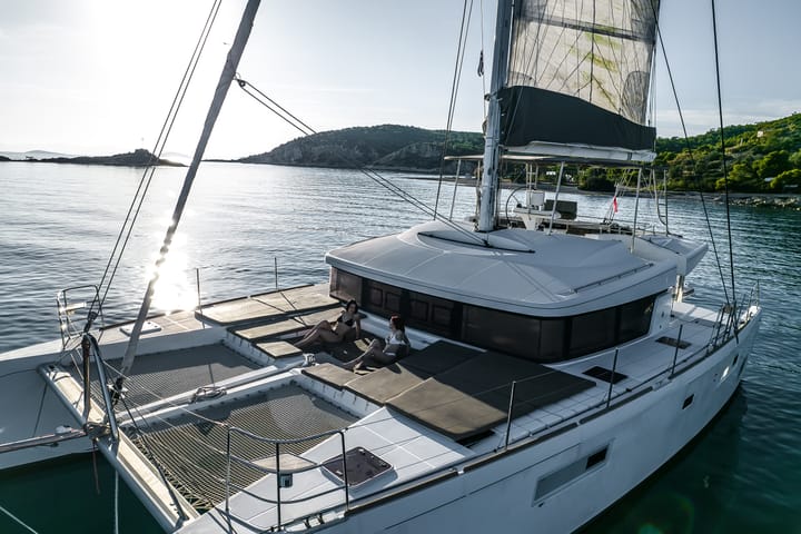 Piraeus 15.84 m Voor Charter Catamaran - #23825 - 35