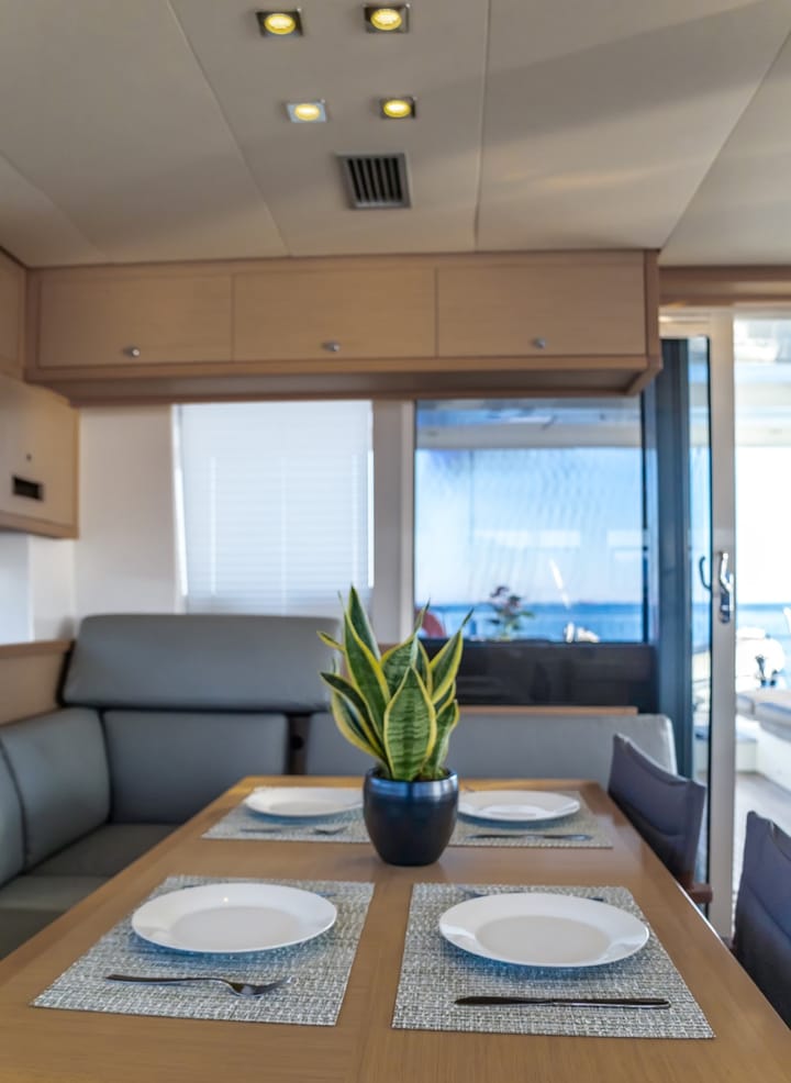 Piraeus 15.84 m Voor Charter Catamaran - #23825 - 10