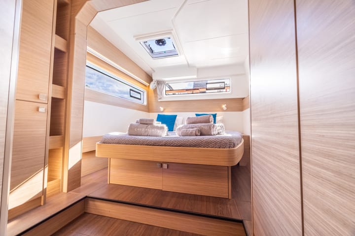 Lagoon, 43 (2025) - #23846