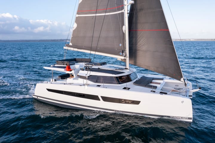 Hyeres 15.54 m Para Charter Catamarán - #23867 - 15