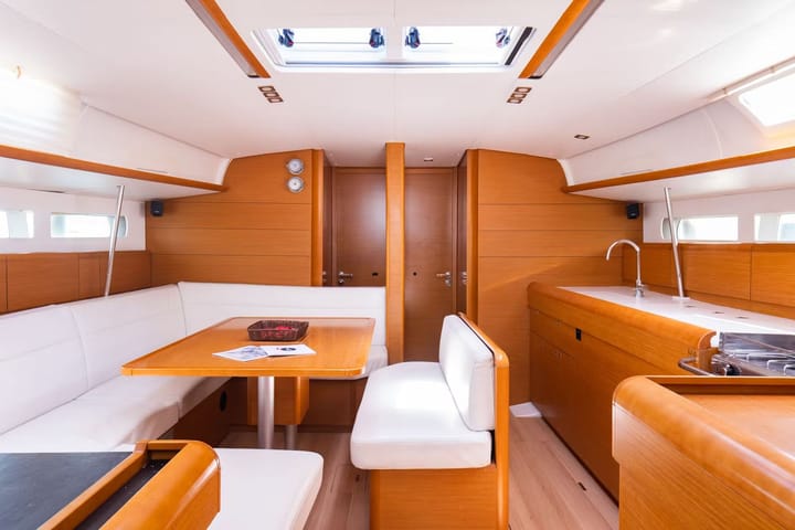  Zeilboot Jeanneau Sun Odyssey 440 (2021) voor Charter - Lefkada | #23884 - 6