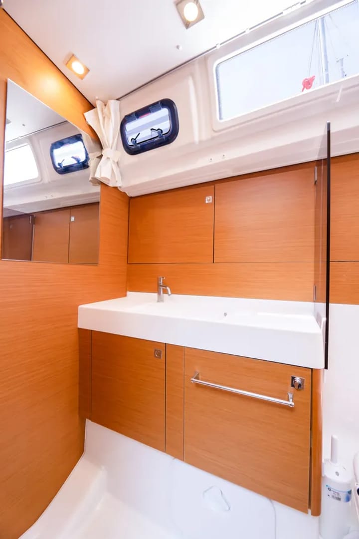  Zeilboot Jeanneau Sun Odyssey 440 (2021) voor Charter - Lefkada | #23884 - 5