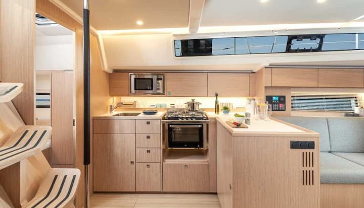 Voilier Bavaria  42 Cruiser (2022) pour Charter - Athènes | #23908 - 11