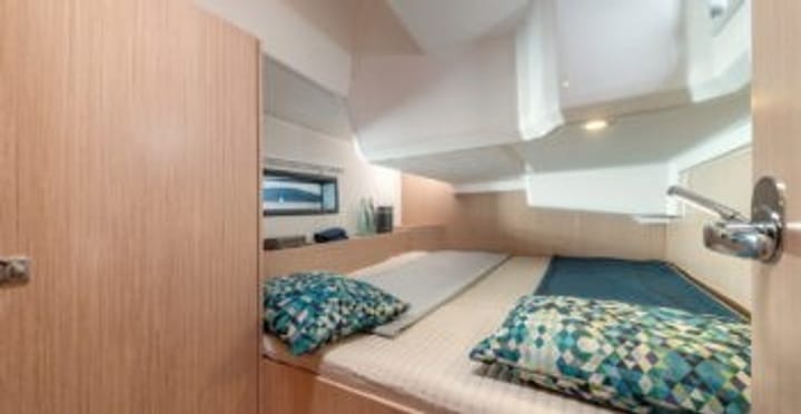 Voilier Bavaria  42 Cruiser (2022) pour Charter - Athènes | #23908 - 13